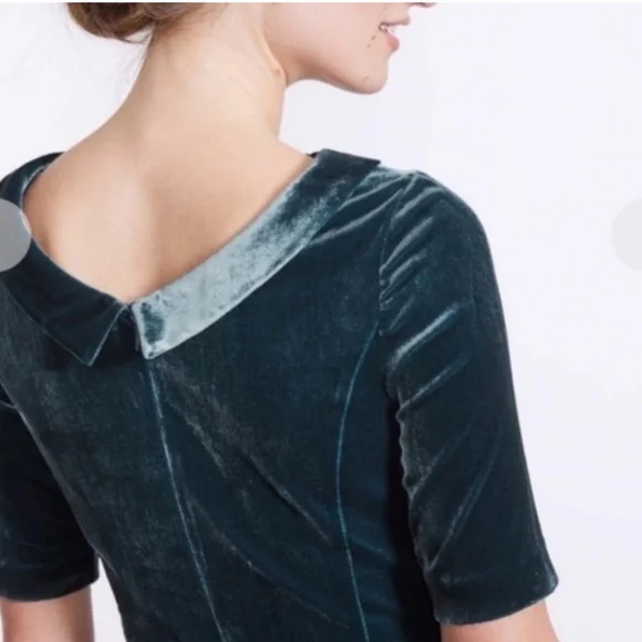 Boden Dark blue velvet like top - Picture 1 of 7